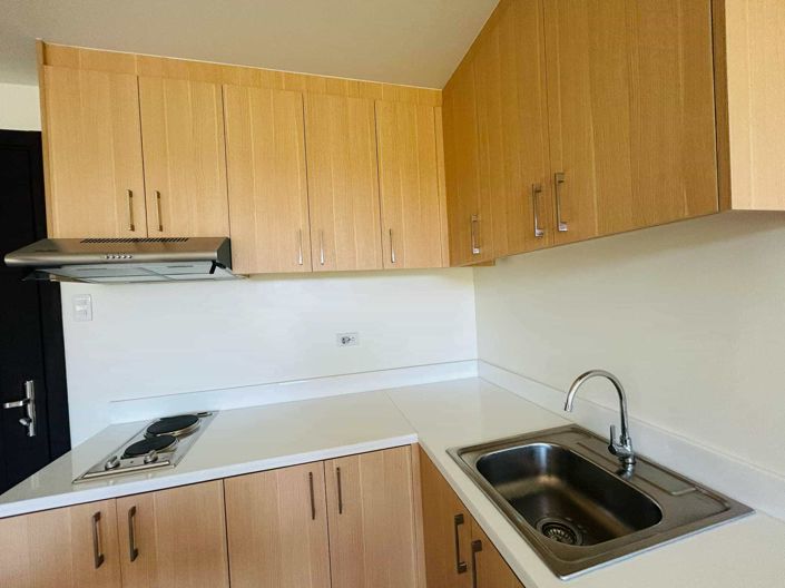 Image No.8-1 Bed Property for sale