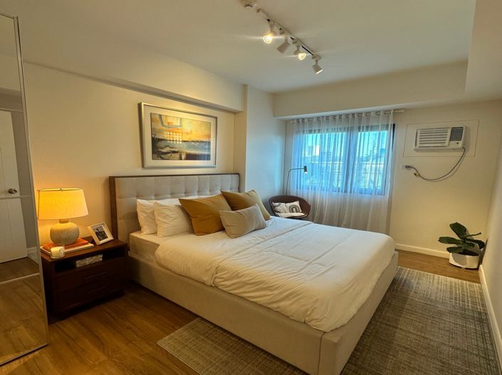 Image No.7-3 Bed Property for sale