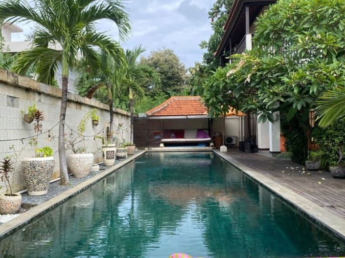 Image No.2-5 Bed Property for sale