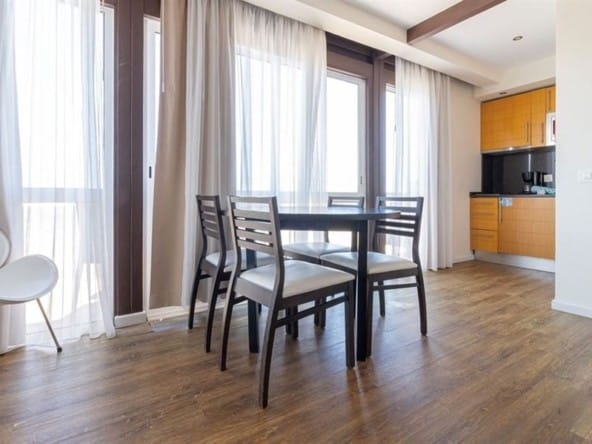 Image No.6-1 Bed Property for sale