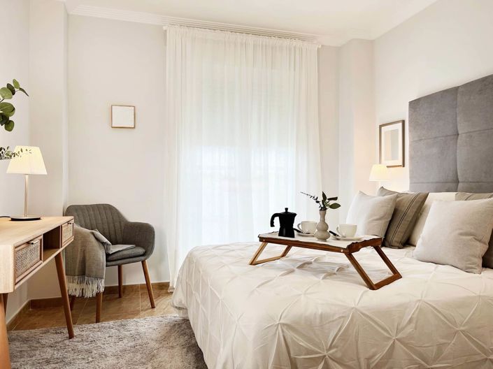 Image No.2-2 Bed Property for sale