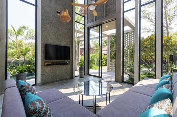 Image No.5-3 Bed Property for sale