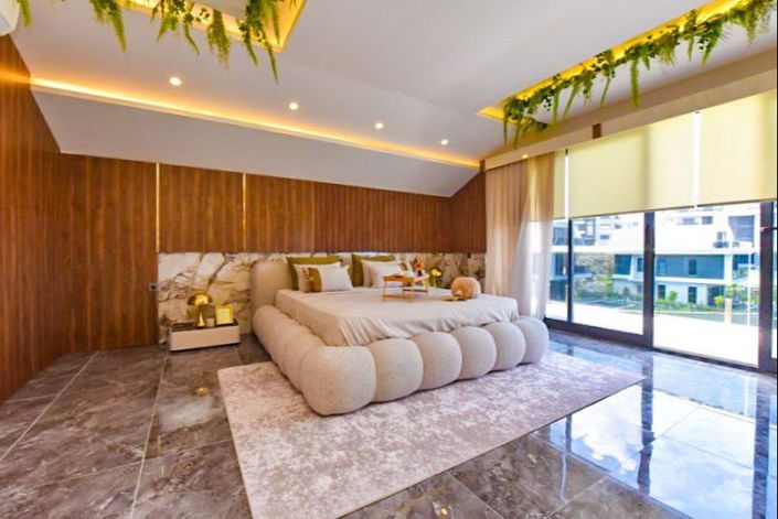 Image No.9-4 Bed Property for sale