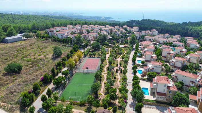 Image No.2-Propriété de 5 chambres à vendre à Alanya