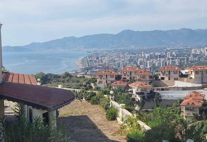 Image No.2-Propriété de 4 chambres à vendre à Alanya