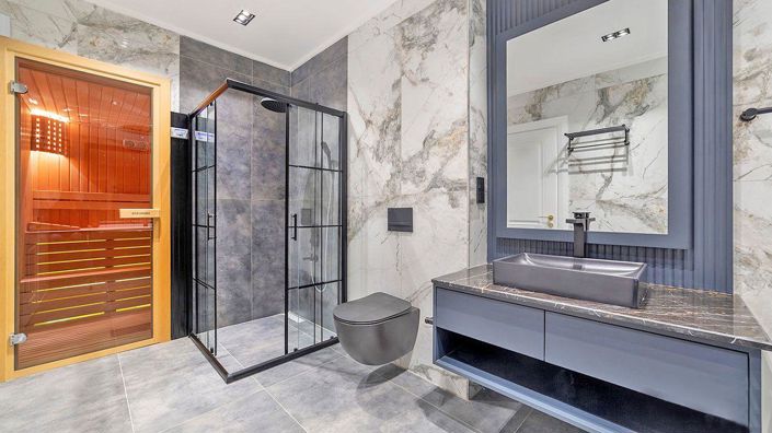 Image No.9-5 Bed Property for sale