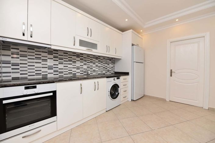 Image No.3-2 Bed Property for sale