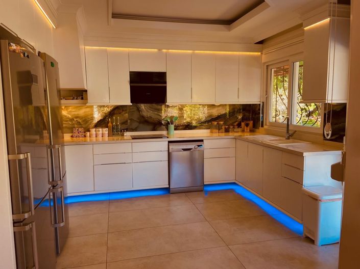 Image No.4-5 Bed Property for sale