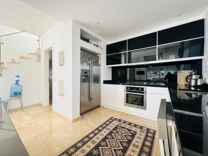 Image No.6-Propriété de 4 chambres à vendre à Alanya