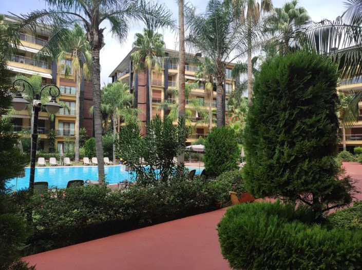 Image No.2-4 Bed Property for sale