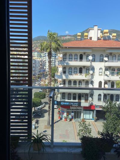 Image No.9-6 Bed Property for sale