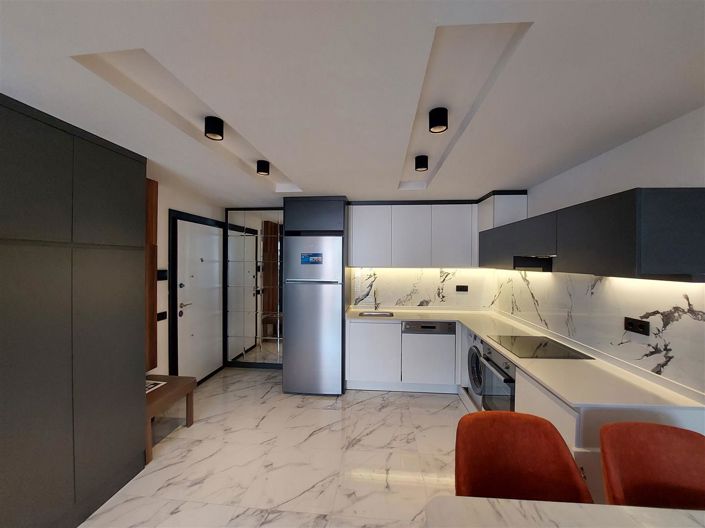 Image No.13-2 Bed Property for sale