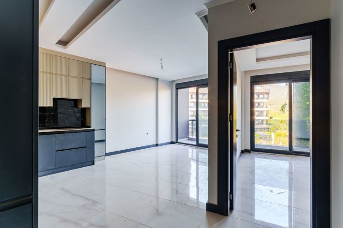 Image No.9-4 Bed Property for sale