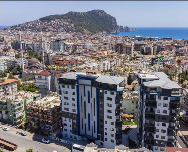 Image No.2-4 Bed Property for sale