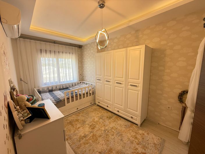 Image No.4-3 Bed Property for sale