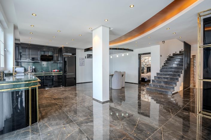 Image No.2-Propriété de 5 chambres à vendre à Alanya