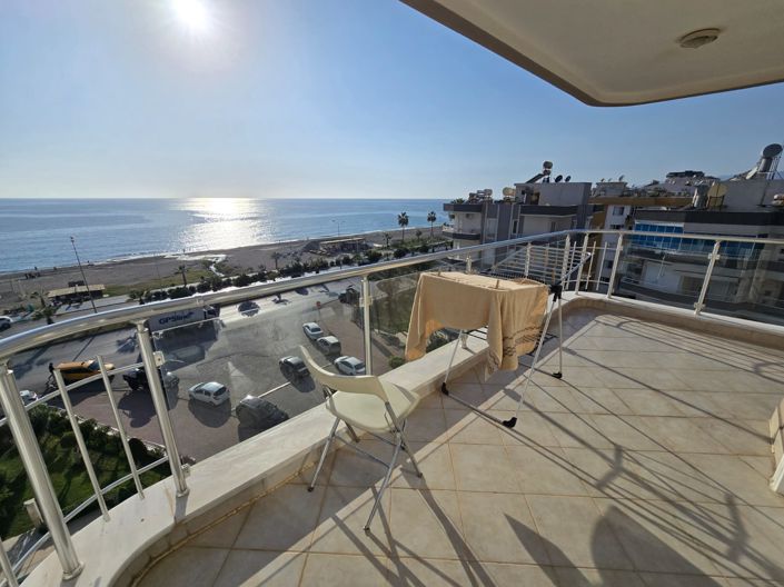 Image No.10-5 Bed Property for sale