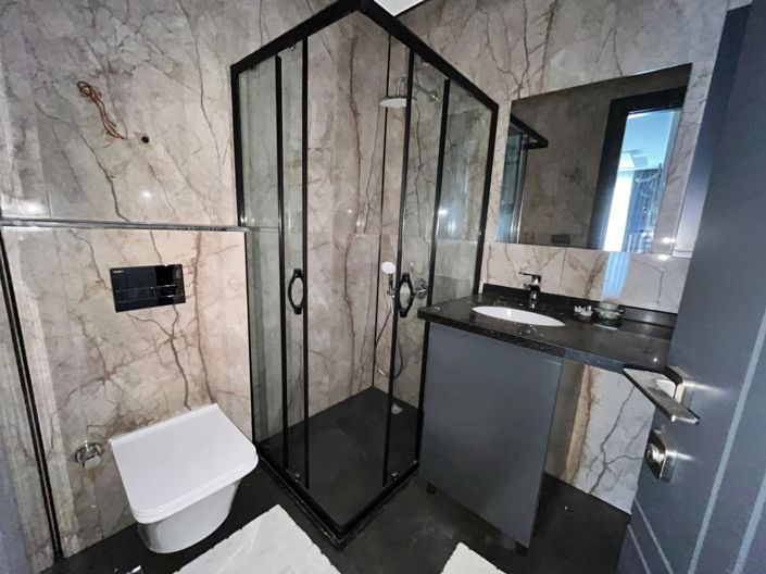 Image No.7-2 Bed Property for sale