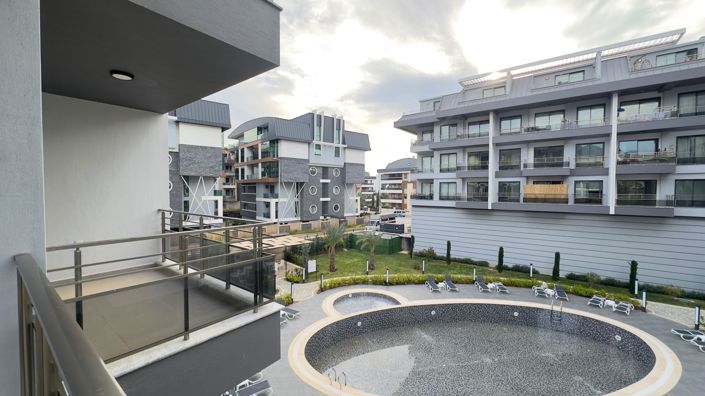 Image No.3-2 Bed Property for sale