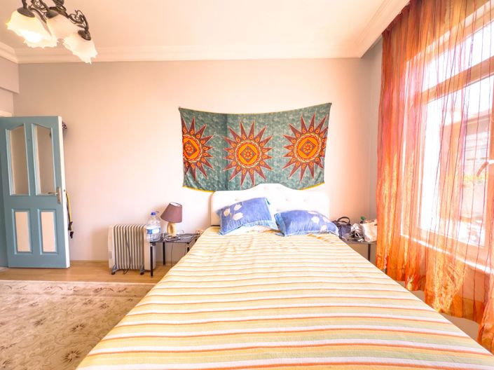 Image No.4-2 Bed Property for sale