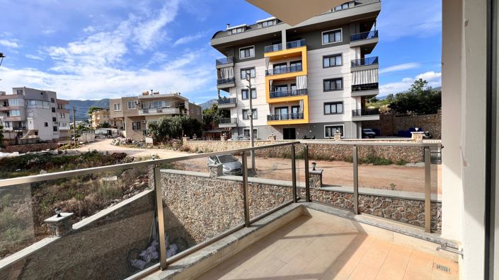 Image No.6-3 Bed Property for sale