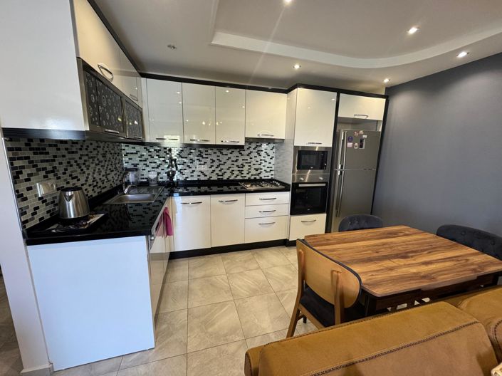 Image No.17-2 Bed Property for sale