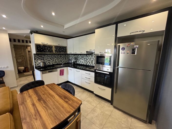 Image No.7-2 Bed Property for sale