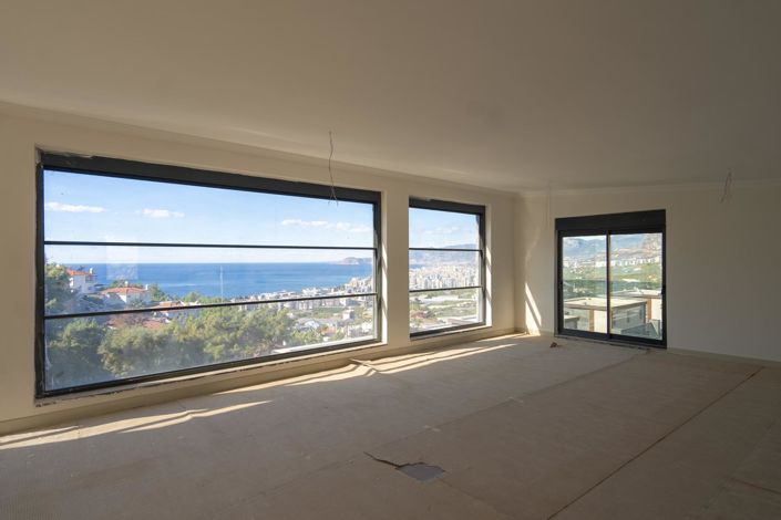 Image No.4-5 Bed Property for sale