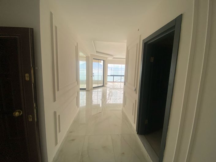 Image No.7-3 Bed Property for sale