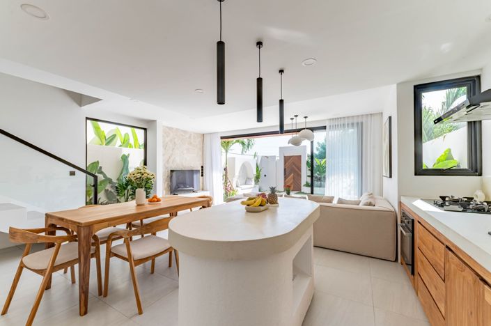 Image No.9-3 Bed Property for sale