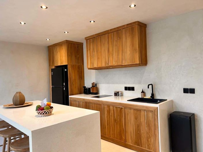 Image No.10-1 Bed Property for sale