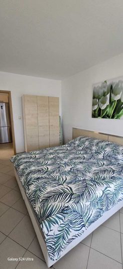 Image No.8-1 Bed Property for sale