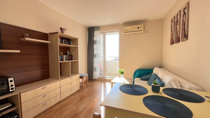 Image No.6-1 Bed Property for sale