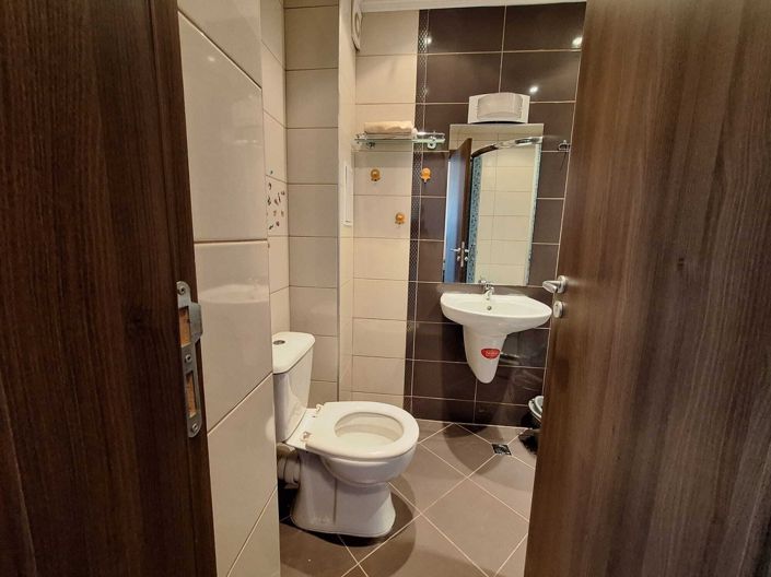 Image No.4-1 Bed Property for sale