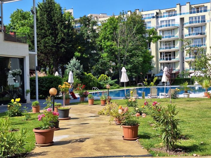 Image No.9-1 Bed Property for sale