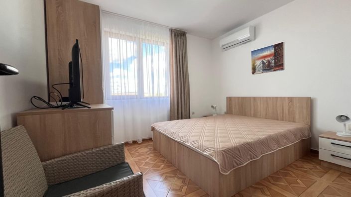 Image No.3-2 Bed Property for sale