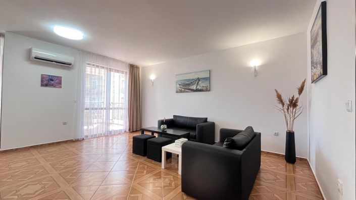 Image No.7-2 Bed Property for sale