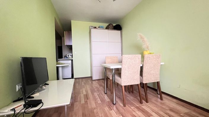 Image No.2-1 Bed Property for sale