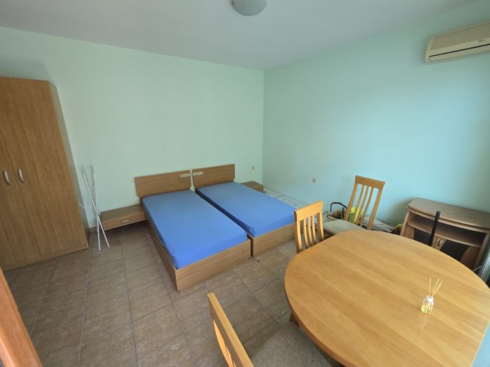 Image No.3-1 Bed Property for sale