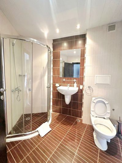 Image No.9-1 Bed Property for sale