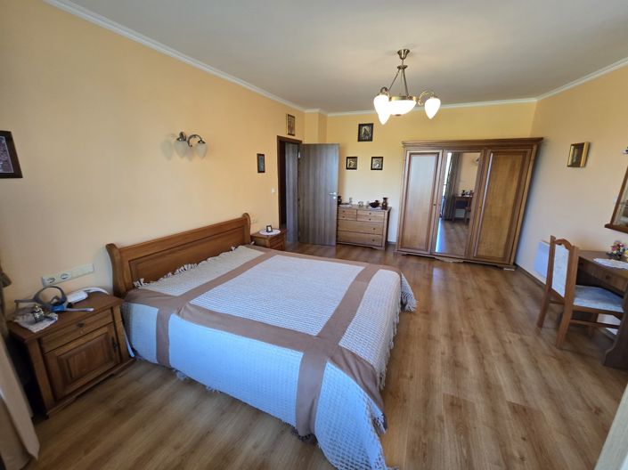 Image No.3-Propriété de 2 chambres à vendre à Nesebar