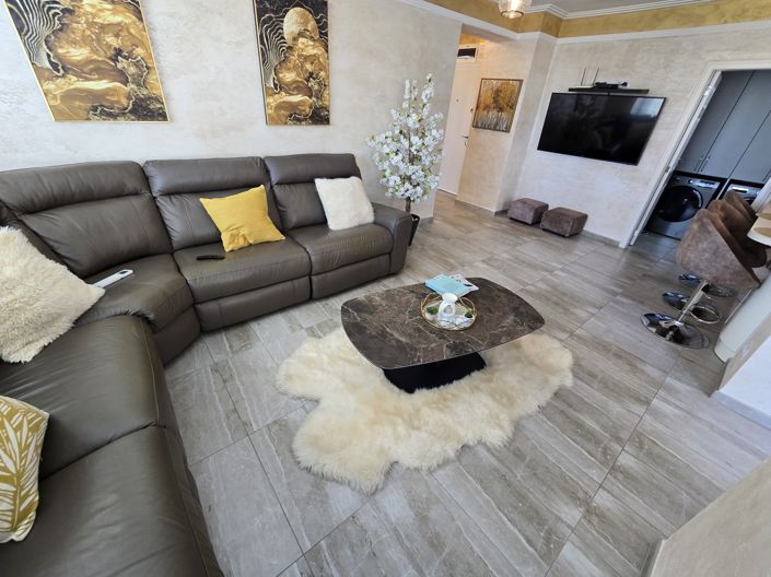 Image No.6-2 Bed Property for sale