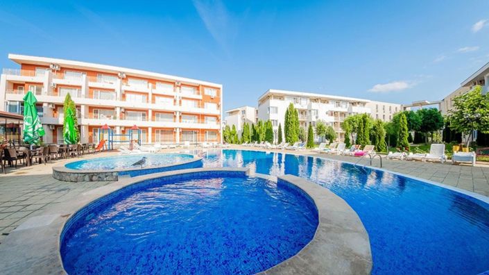 Image No.2-Propriété de 2 chambres à vendre à Sunny Beach