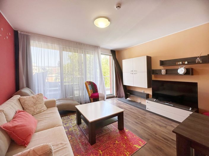 Image No.9-2 Bed Property for sale