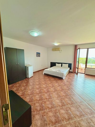 Image No.4-1 Bed Property for sale