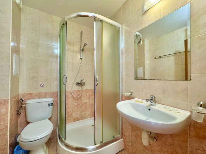 Image No.5-1 Bed Property for sale