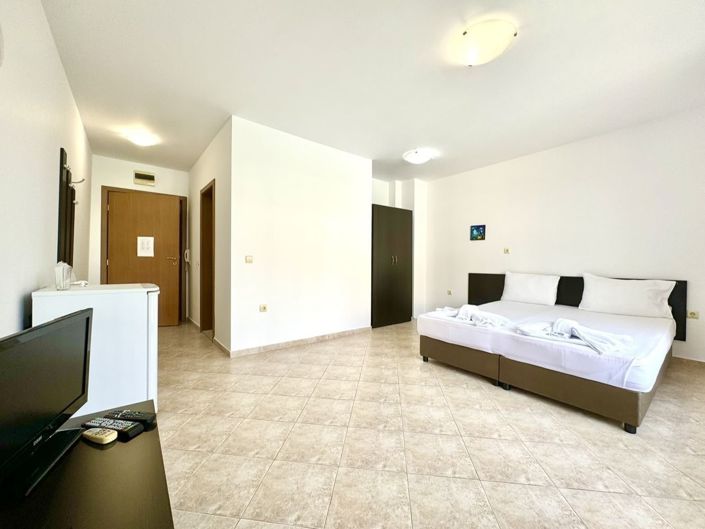 Image No.5-1 Bed Property for sale