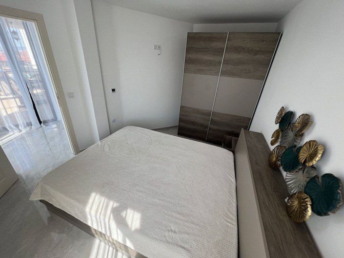 Image No.9-1 Bed Property for sale