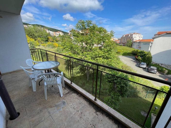 Image No.6-2 Bed Property for sale