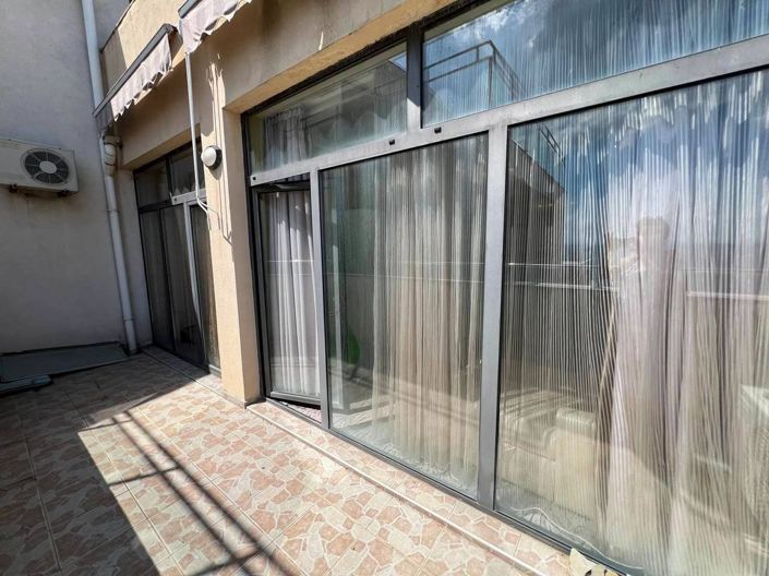 Image No.9-1 Bed Property for sale